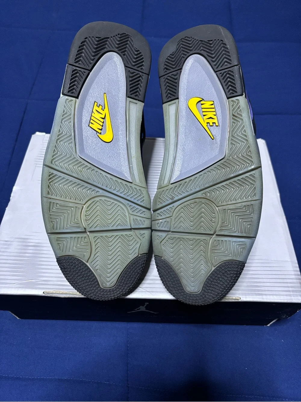 Jordan 4 Retro Lakers 2026 Size 8.5